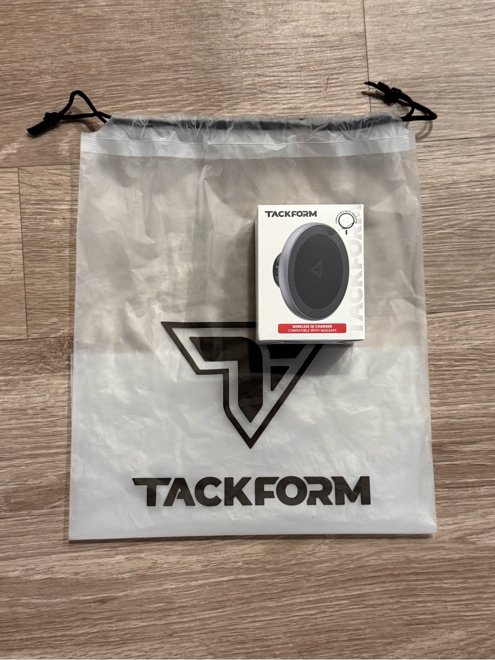TACKFORM Wireless Car Charger - Black/Gray